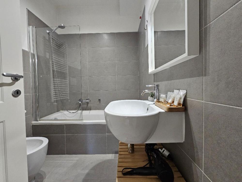 The Twelve - Via Ruggero D'Andreotto Apartment Perugia Luaran gambar
